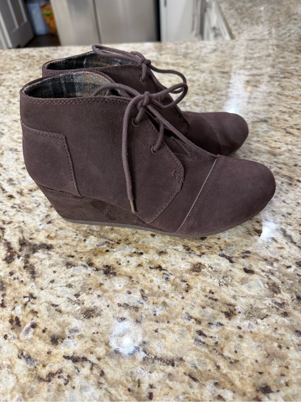 Bobs by Sketchers High Notes Dark Brown Wedge Booties W8.5 8.5 - Picture 2 of 13